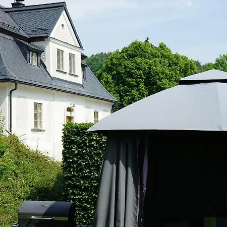 Baroque Chaplain House Kaplanka 1796 A. D. - Historical Luxury Apts In Bohemian Paradise