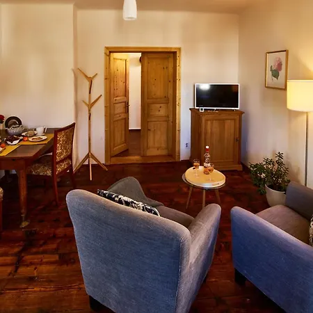 Apartment Baroque Chaplain House Kaplanka 1796 A. D. - Historical Luxury Apts In Bohemian Paradise