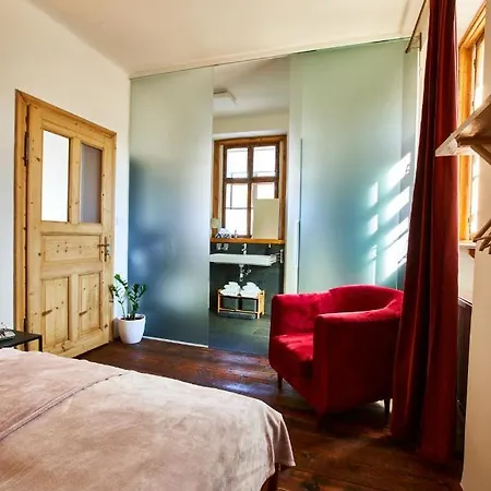 Baroque Chaplain House Kaplanka 1796 A. D. - Historical Luxury Apts In Bohemian Paradise Zelezny Brod